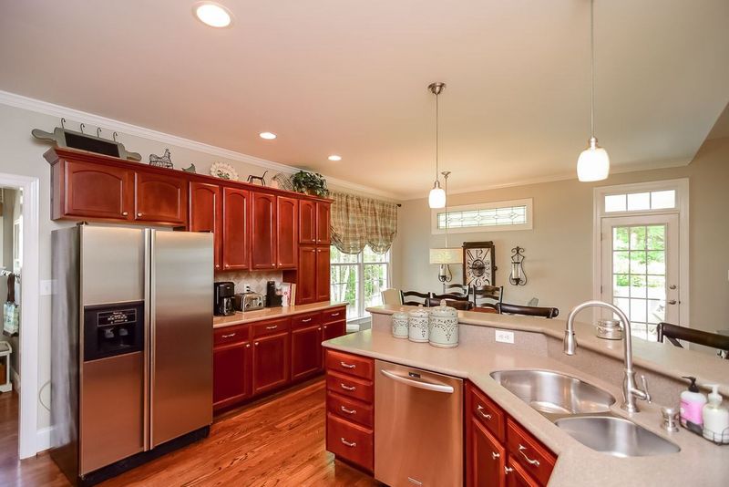 116 Prestwick Dr, Clayton, NC 27527