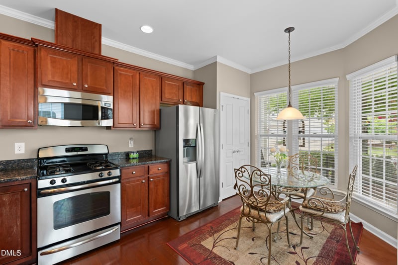 116 Sabiston Ct, Cary, NC 27519