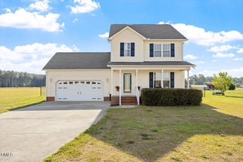 116 Serenity Pointe Dr, Selma, NC 27576