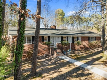 116 Shirley Dr, Cary, NC 27511