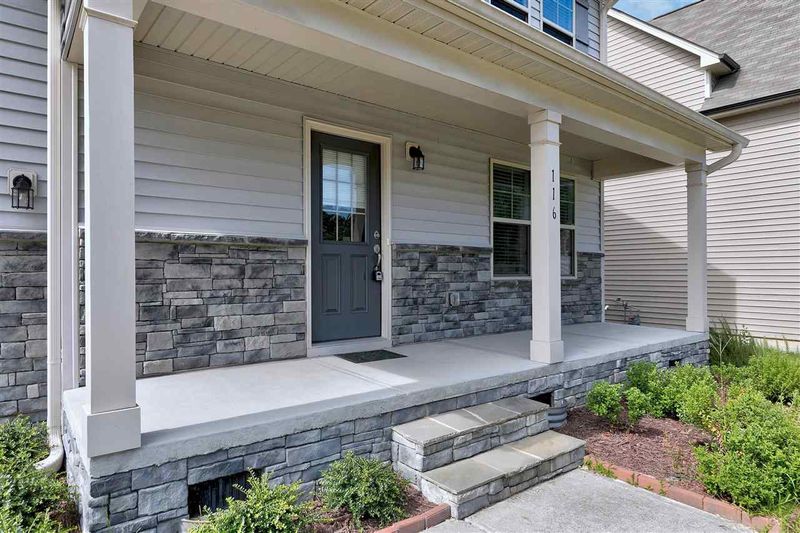 116 Spur Ln, Knightdale, NC 27545