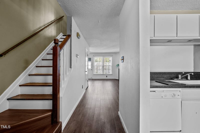 116 St Andrews Ln, Chapel Hill, NC 27517