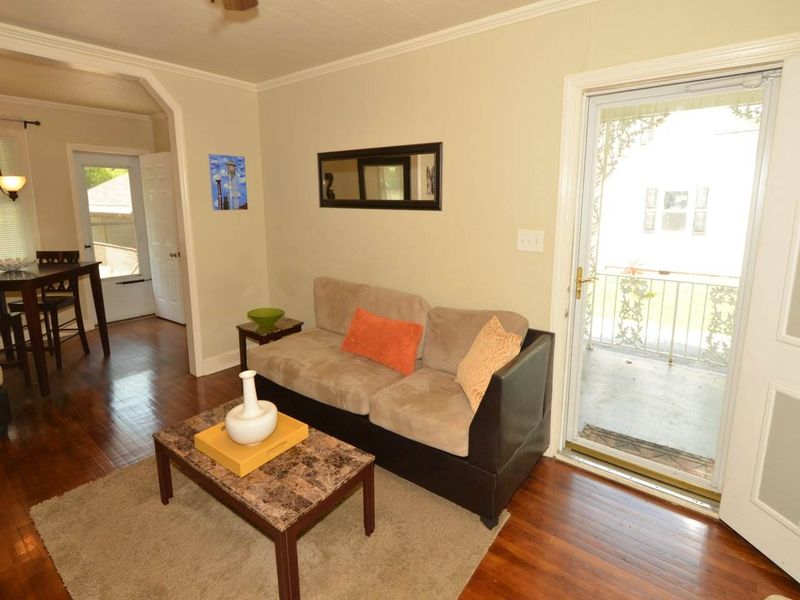 116 St Paul St, Durham, NC 27704