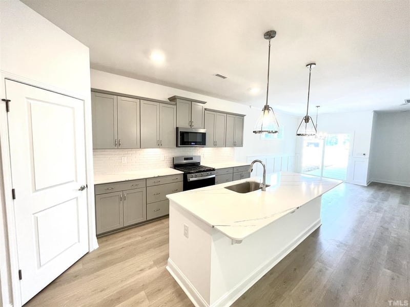 116 Swain St, Clayton, NC 27527