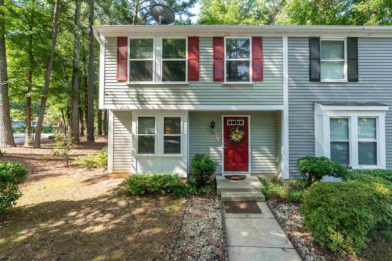 116 Taylors Pond Dr, Cary, NC 27513