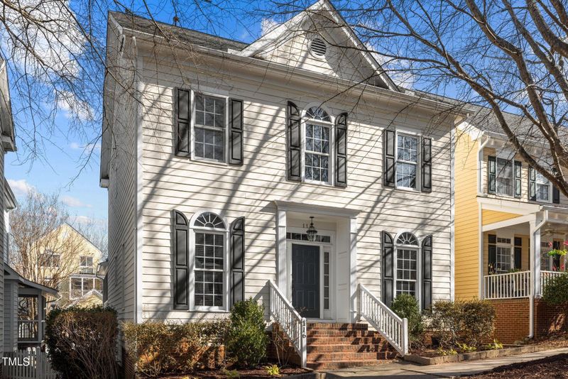116 Tharrington Dr, Chapel Hill, NC 27516