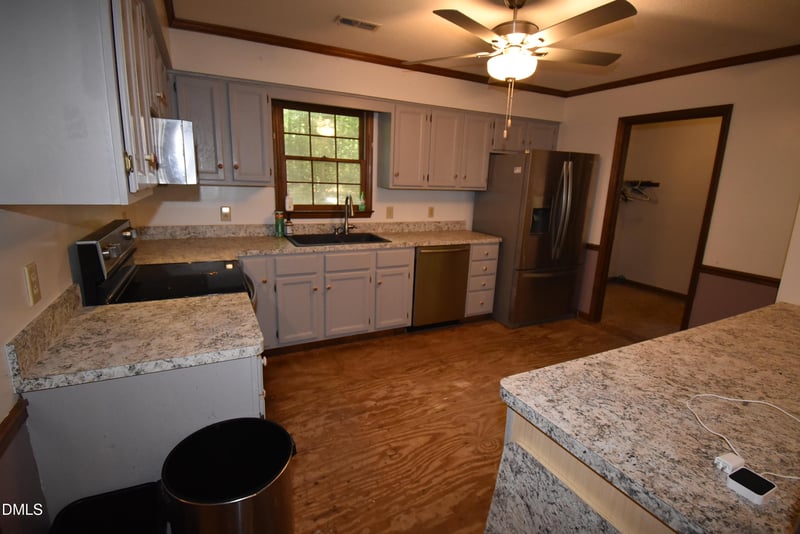 116 Thistle Dr, Youngsville, NC 27596
