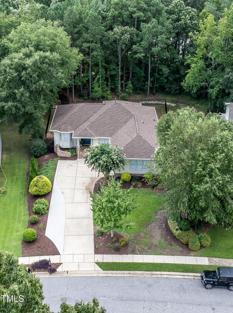 116 Townsend Dr, Clayton, NC 27527