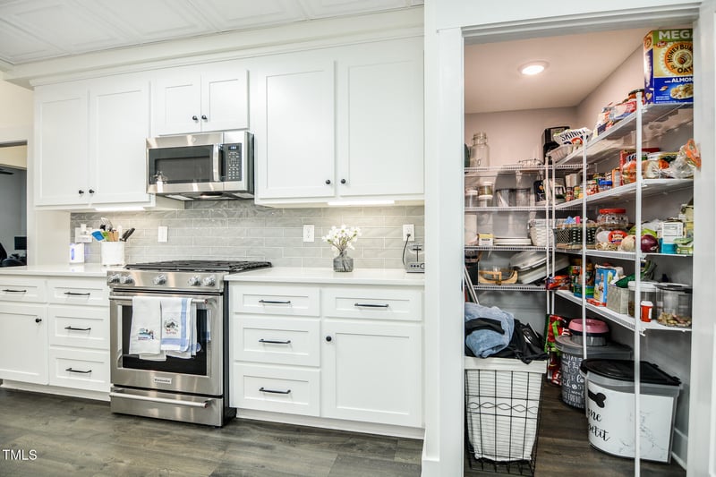 116 Townsend Dr, Clayton, NC 27527