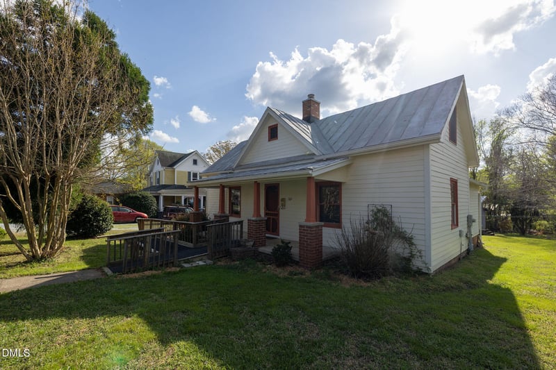 116 West Hill Ave, Hillsborough, NC 27278