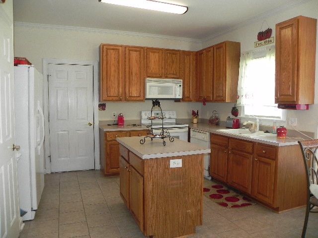 116 White Cap Ln, Garner, NC 27529