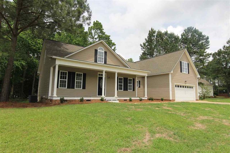 116 Winston Pointe Dr, Clayton, NC 27520