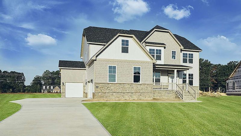 1160 W Fanshawe Dr, Mebane, NC 27302