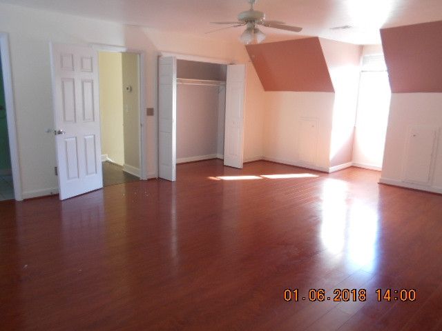 1160 Old Halifax Rd, Zebulon, NC 27597