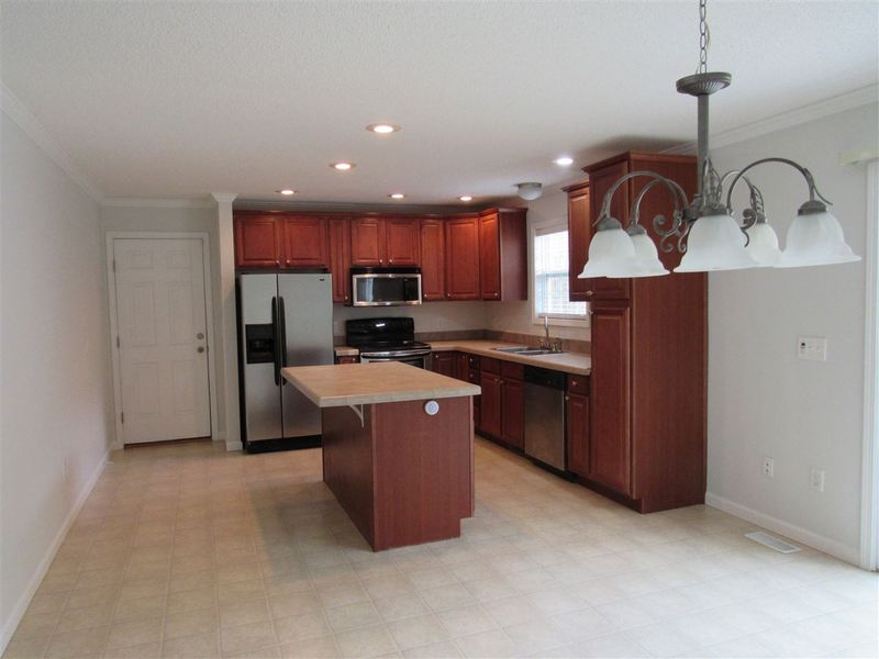 1161 Lutterloh Rd, Pittsboro, NC 27312