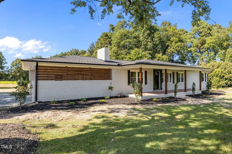 1161 Stewart Rd, Dunn, NC 28334