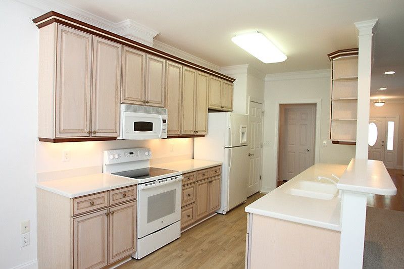 11612 Midlavian Dr, Raleigh, NC 27614