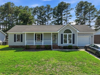 1162 Butterwood Cir, Fayetteville, NC 28314