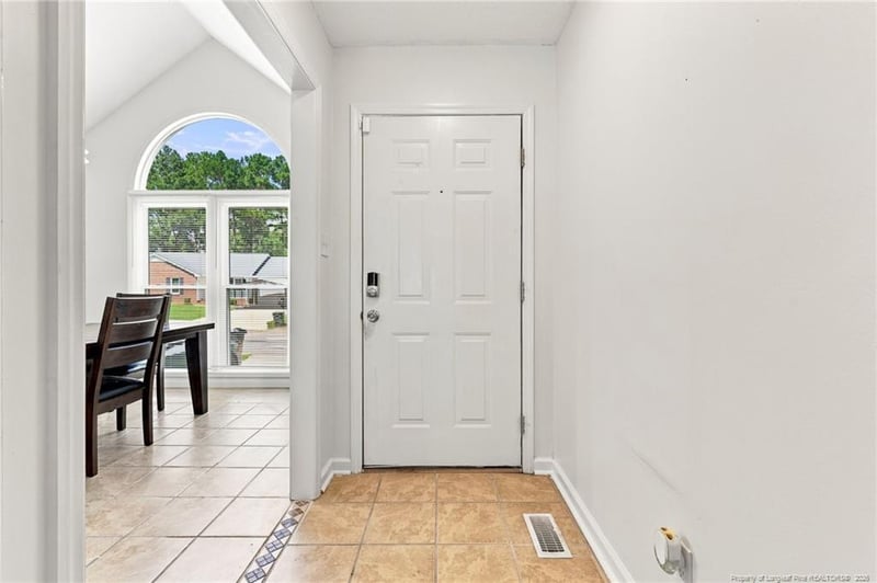 1162 Butterwood Cir, Fayetteville, NC 28314