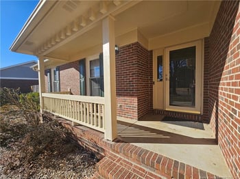 1162 Derbyshire Rd, Fayetteville, NC 28314