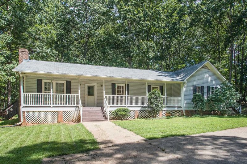 1162 N Main St, Wake Forest, NC 27587