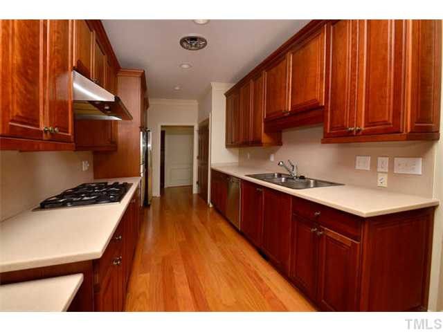 11629 Midlavian Dr, Raleigh, NC 27614