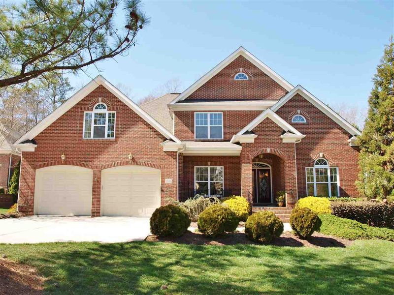 11633 Midlavian Dr, Raleigh, NC 27614