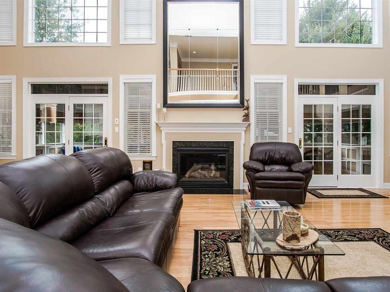 11636 Broadfield Ct, Raleigh, NC 27617