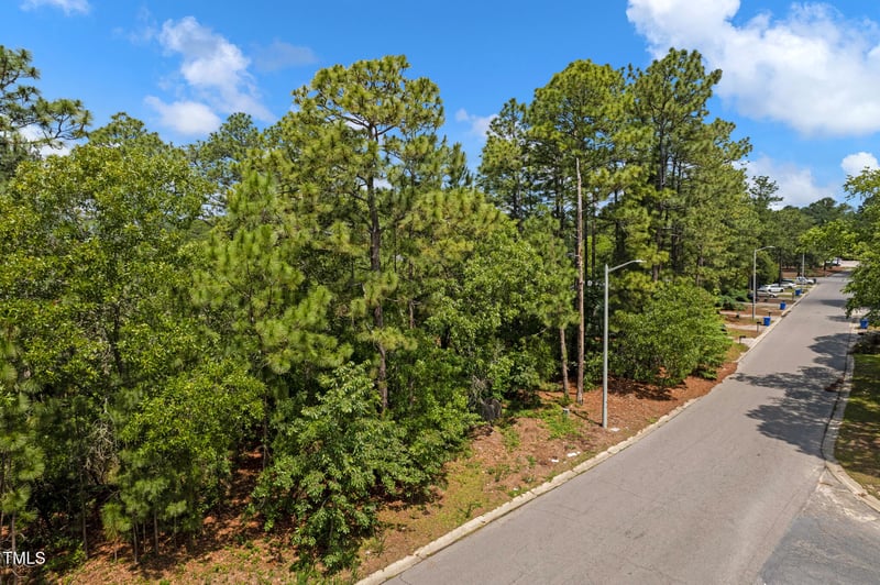 1167 Landau Rd, Fayetteville, NC 28311