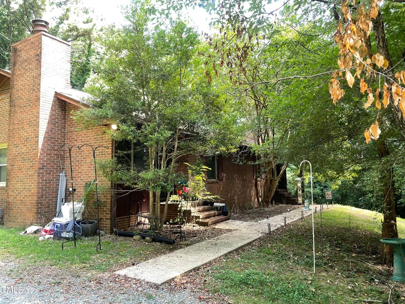 11683 Us 15 , Chapel Hill, NC 27516
