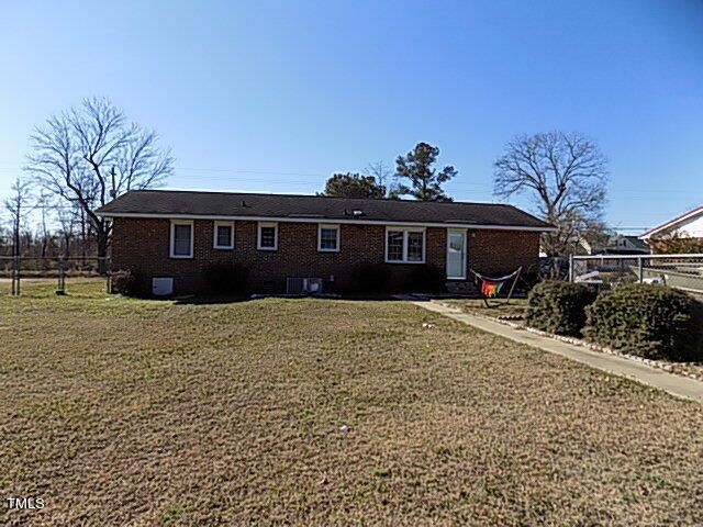 11689 E Nc 55 Hw, Dunn, NC 28334