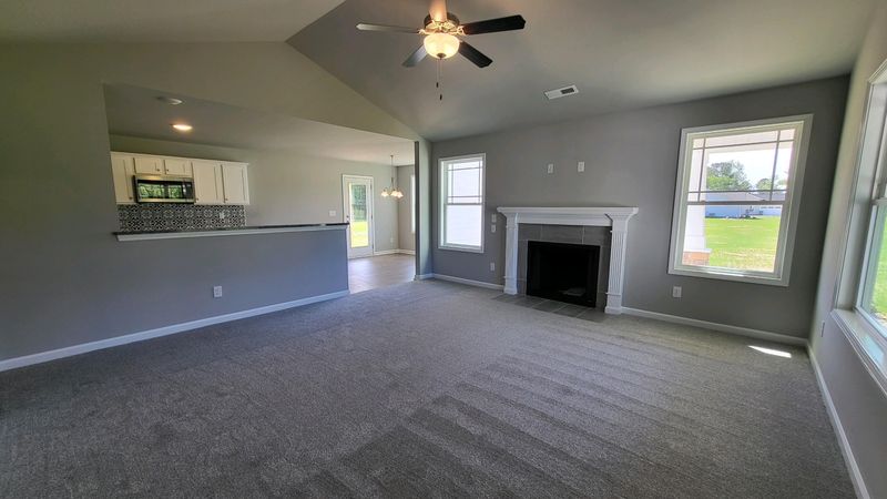 11689 Raleigh Rd, Four Oaks, NC 27524