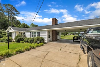 1169 Clayhole Rd, Dunn, NC 28334