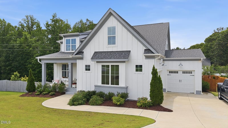 1169 Duke Farm Dr, Wake Forest, NC 27587
