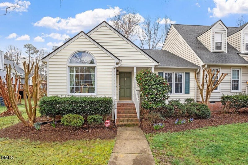 117 Altair Cir, Apex, NC 27502