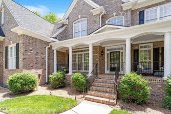 117 Arborhill Ln, Holly Springs, NC 27540