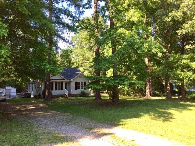 117 Beaver Dam Dr, Youngsville, NC 27956