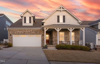 117 Blue Hydrangea Ln, Holly Springs, NC 27540