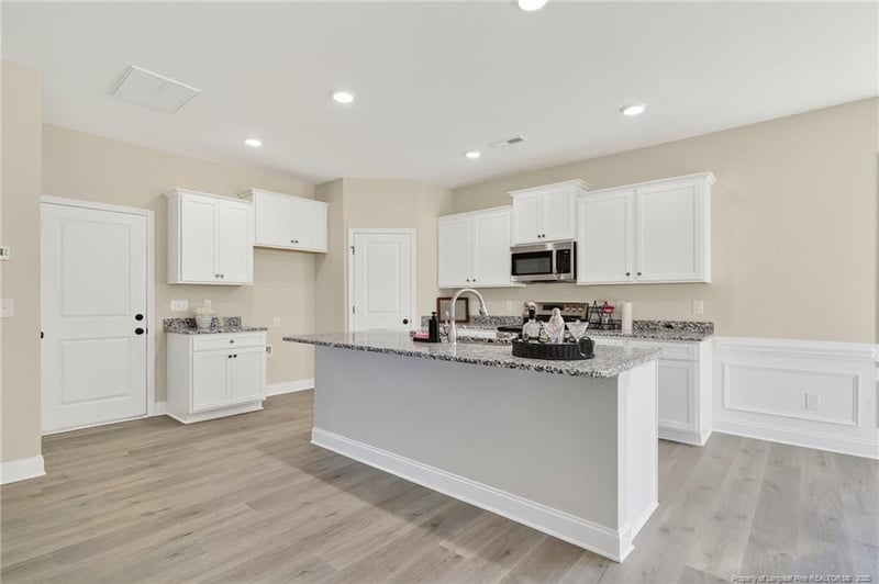 117 Boyce Ct, Sanford, NC 27332