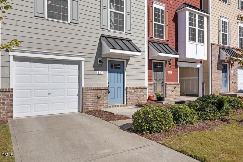 117 Brier Ridge Dr, Durham, NC 27703