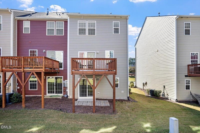 117 Brier Ridge Dr, Durham, NC 27703