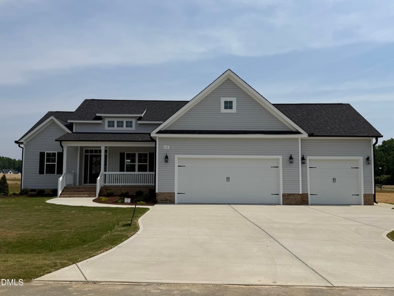 117 Bryant Farm Dr #5, Selma, NC 27576