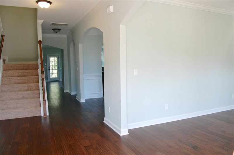 117 Cahors Trl, Holly Springs, NC 27540