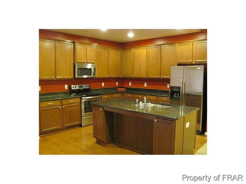 117 Chownings Dr, Sanford, NC 27330
