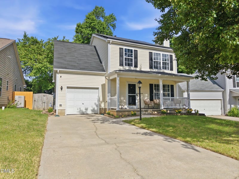 117 Crabwall Ct, Holly Springs, NC 27540