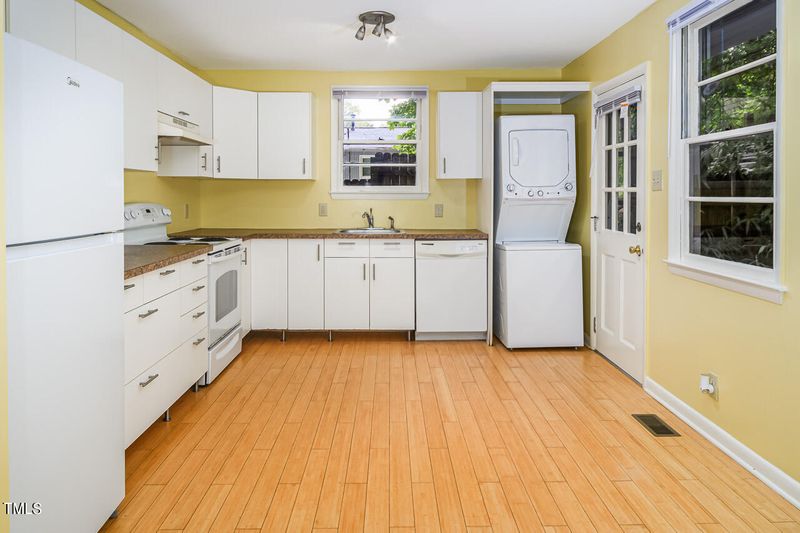 117 Creel St, Chapel Hill, NC 27516