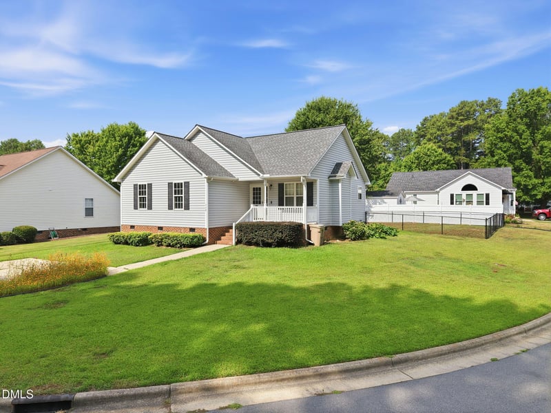 117 Dullis Cir, Garner, NC 27529