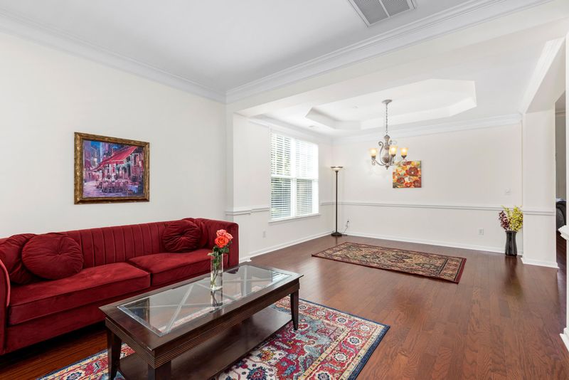 117 Dumbledore Ct, Cary, NC 27519
