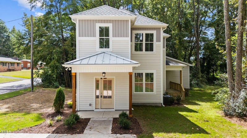 117 E Hamby St, Clayton, NC 27520