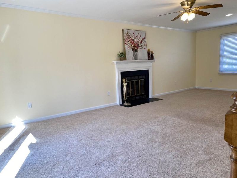 117 Edinborough Dr, Mebane, NC 27302